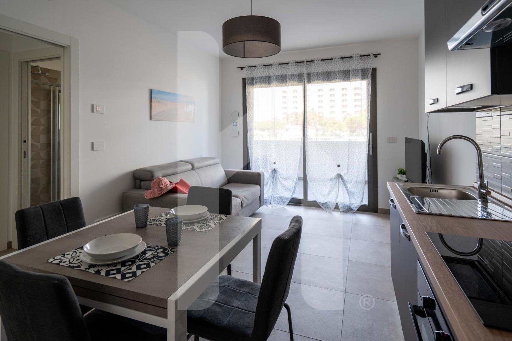 Homiday - Waterfront Монтесильвано Экстерьер фото